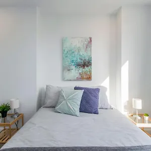 Apartment Luxurious 3 Bedroom Brand New Town House, Halifax